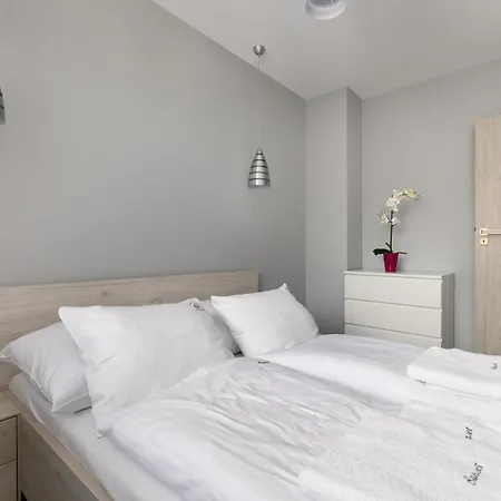 Rodzinny Sunset Z 2 łazienkami I 2 Sypialniami Leśne Tarasy 200 M Do Plaży Epapartamenty Apartamento Dziwnówek